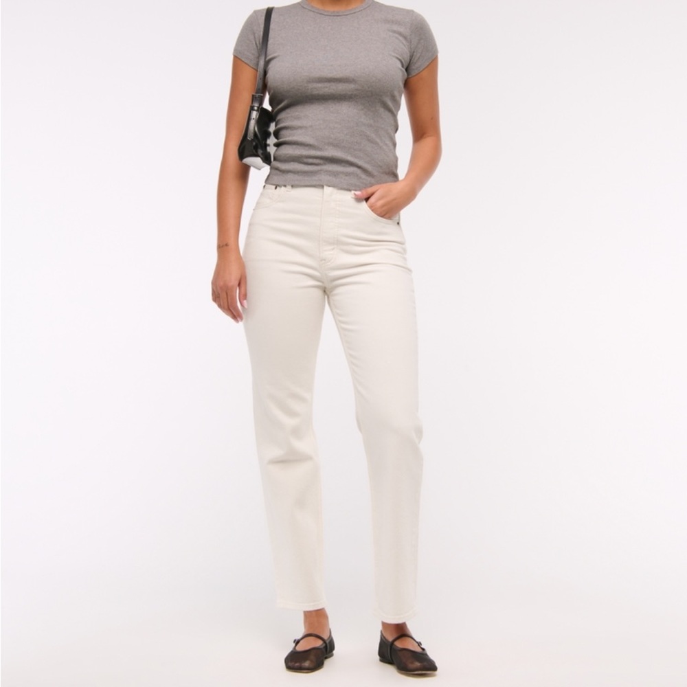Abercrombie and fitch Ultra High Rise Ankle straight jeans